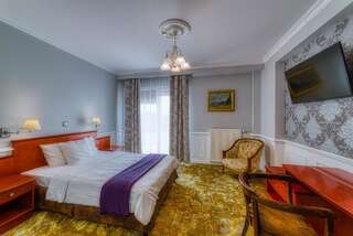 Отель Grand Częstochowa Ченстохова Двухместный номер с 1 кроватью или 2 отдельными кроватями-1